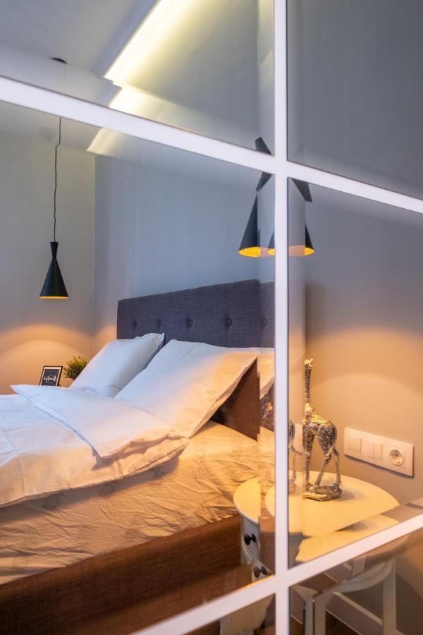 Designer & Cozy 2Bd Flat With A Parking In The City Center By Flat Mаnager Sofie Exteriér fotografie