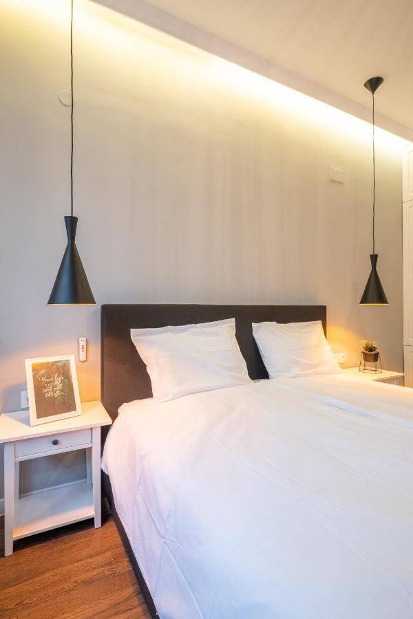 Designer & Cozy 2Bd Flat With A Parking In The City Center By Flat Mаnager Sofie Exteriér fotografie